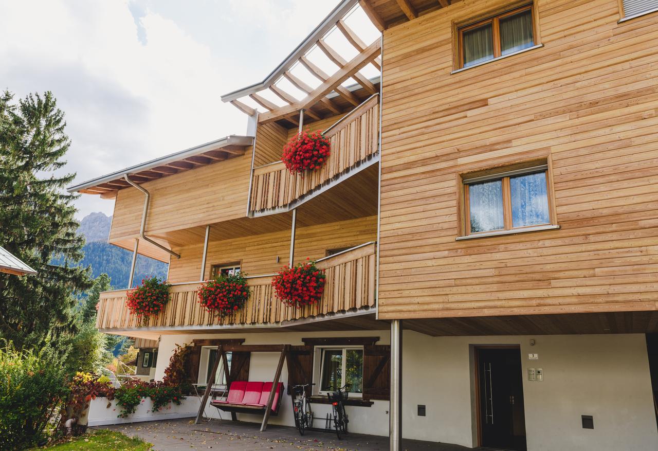 Apartments Bachmann San Candido Exterior photo