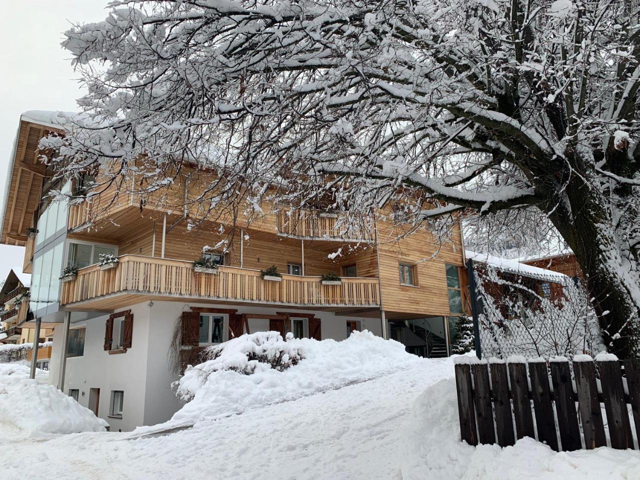 Apartments Bachmann San Candido Exterior photo