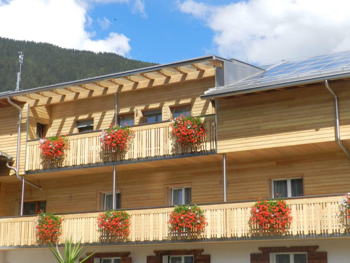 Apartments Bachmann San Candido Exterior photo